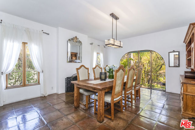 7825 Hillside Avenue, Los Angeles CA: https://media.crmls.org/mediaz/6c7ef5d4-6acf-43c4-843a-a7bc8c630793.jpg