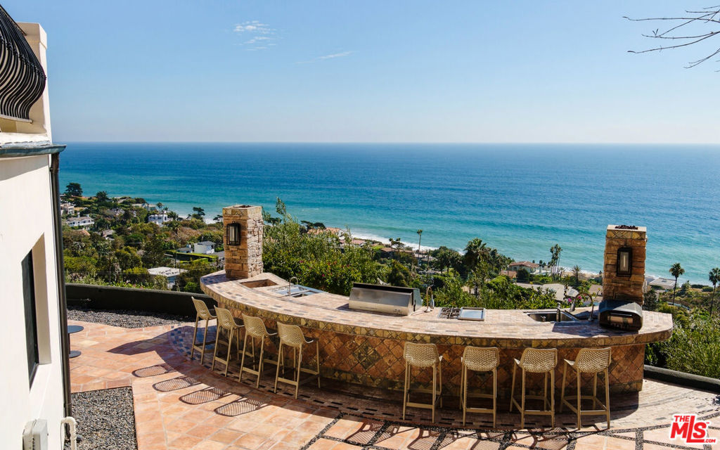 Thumbnail 38