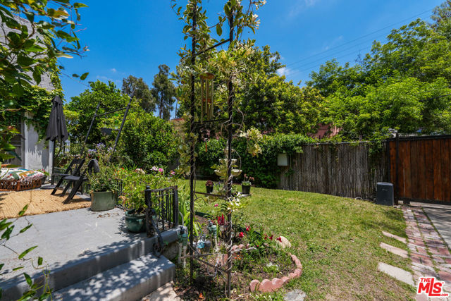 523 S Coronado Street, Los Angeles CA: https://media.crmls.org/mediaz/6c7fea44-490a-4318-a46f-351e96906900.jpg