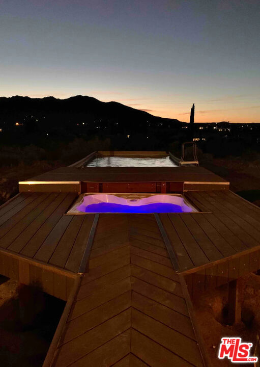 62177 Jericho Way, Joshua Tree CA: https://media.crmls.org/mediaz/6c8048ab-6863-4c50-9f9e-6361a688a655.jpg