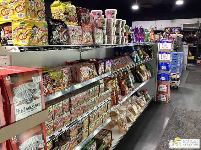 19345 Indian Canyon, Palm Springs CA: https://media.crmls.org/mediaz/6c805ad8-8ed7-4baf-b35c-bd472dcb3df5.jpg