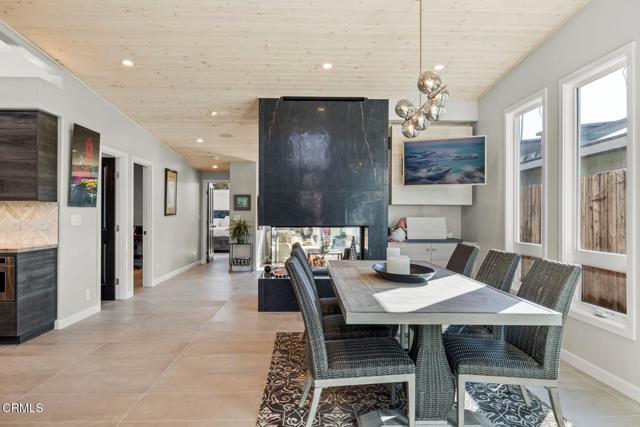 1322 Weymouth Lane, Ventura CA: https://media.crmls.org/mediaz/6c80d5db-6813-46c5-bbed-2bd260f8841f.jpg