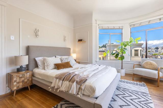 806810 Union Street, San Francisco CA: https://media.crmls.org/mediaz/6c81da59-489f-409f-95d3-5b27d2b95765.jpg