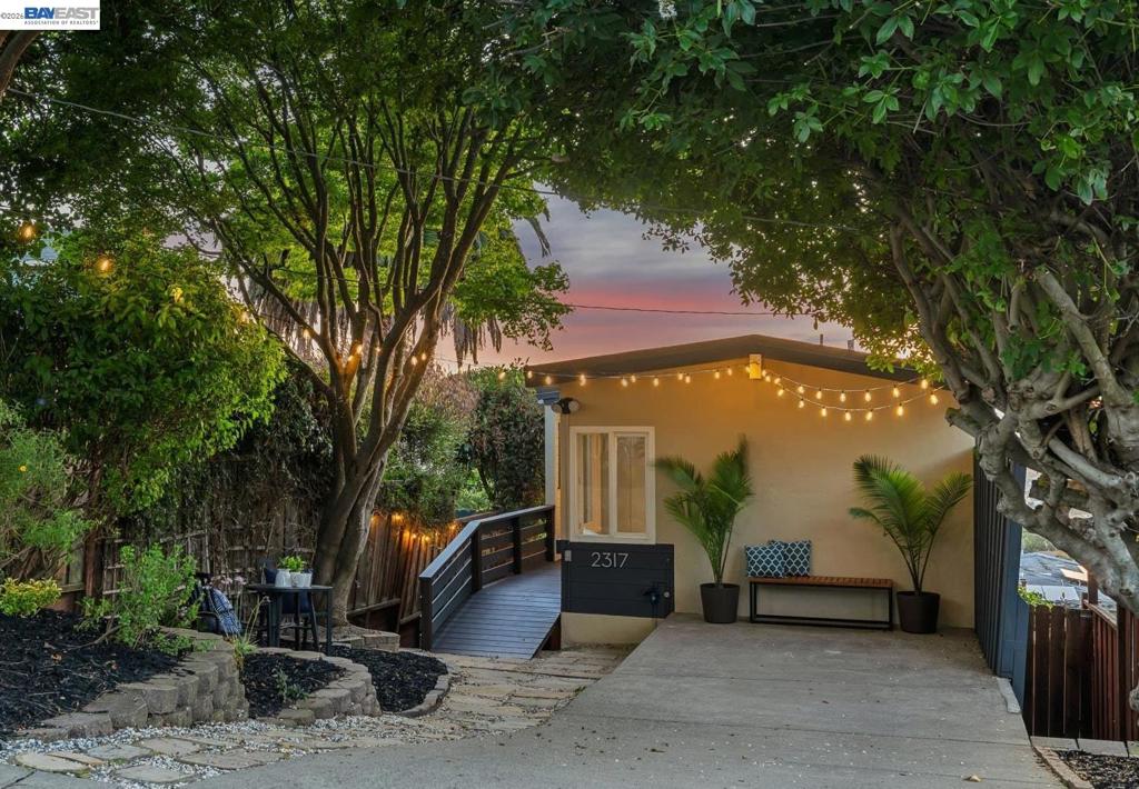 2317 Mira Vista Dr