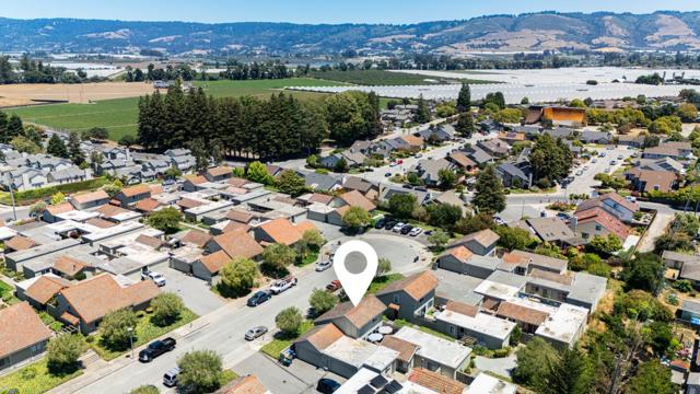176 Crestview Court, Watsonville CA: https://media.crmls.org/mediaz/6c8207c5-3ff7-4311-9a53-b063754ede1e.jpg