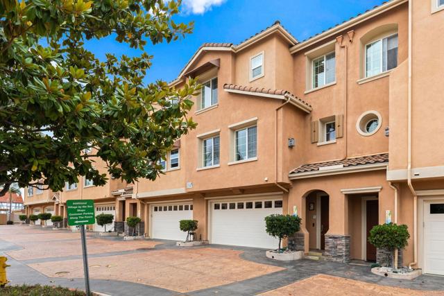 Image 21 of 23 For 2744 Carlsbad Boulevard 205