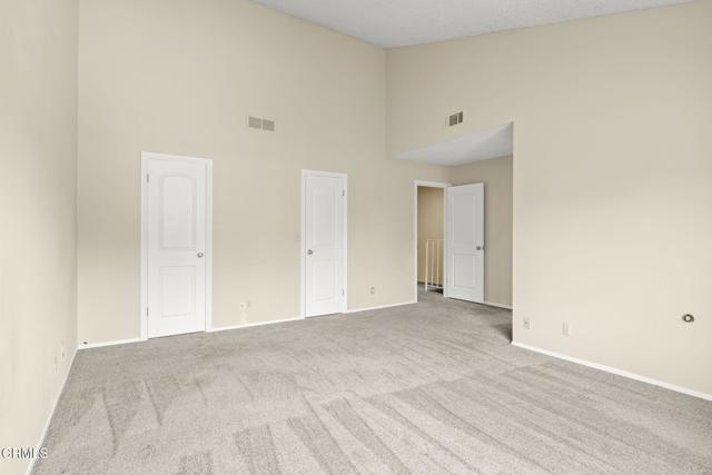 691 County Square Drive, Ventura CA: https://media.crmls.org/mediaz/6c82c6d0-b4ec-4e5a-b9de-b35e6f50a941.jpg