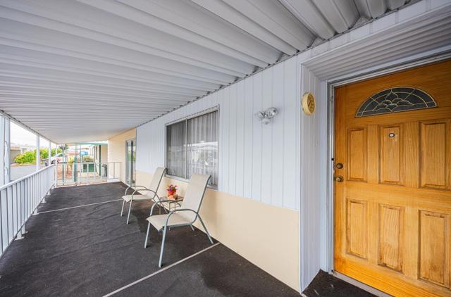150 Kern Street, Salinas CA: https://media.crmls.org/mediaz/6c837aeb-b907-438b-8c0a-e6878a2c602e.jpg