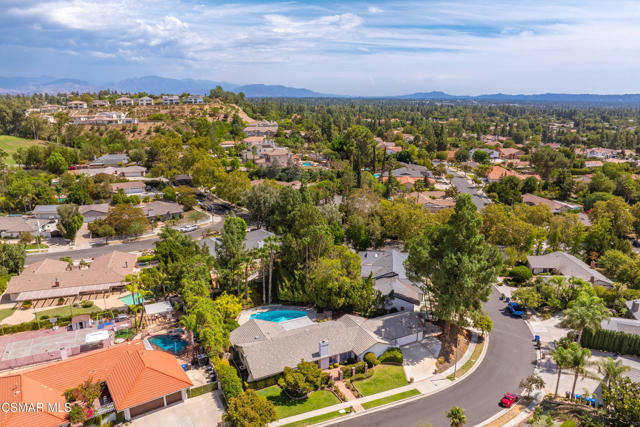 20027 Hiawatha Street, Chatsworth CA: https://media.crmls.org/mediaz/6c83ecc8-1d1f-4524-9e00-e703ddb9f6d5.jpg