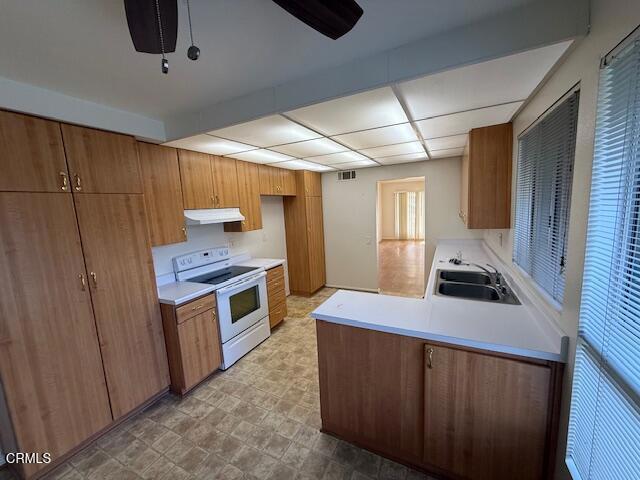 Detail Gallery Image 7 of 13 For 13218 Village 13, Camarillo,  CA 93012 - 2 Beds | 2 Baths