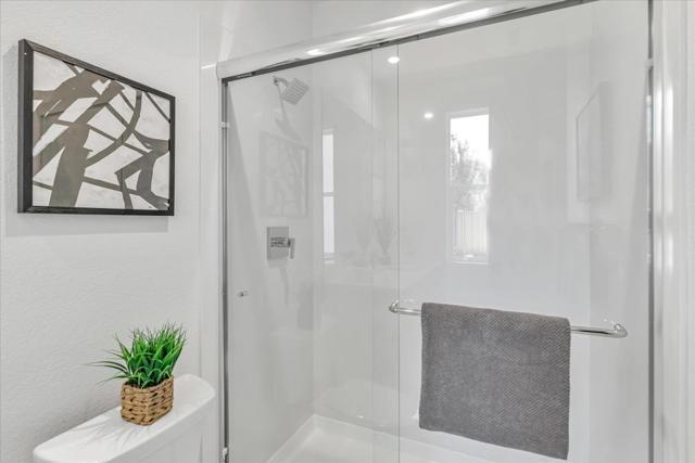 326 Isabelline Court, San Ramon CA: https://media.crmls.org/mediaz/6c84e108-7298-45f8-810c-9b6172f641bd.jpg