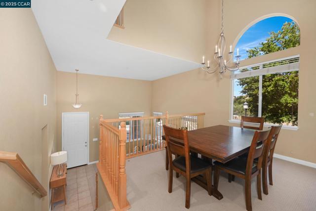 12004 Harcourt Wy, San Ramon CA: https://media.crmls.org/mediaz/6c8627d1-ca04-4c27-8243-2b5ea75a0d9f.jpg