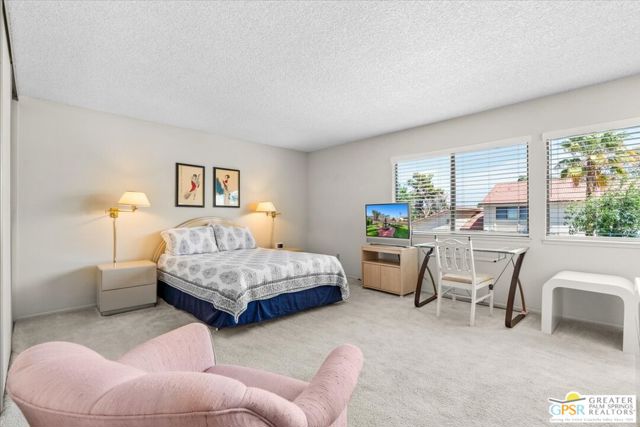 6134 Arroyo Road, Palm Springs CA: https://media.crmls.org/mediaz/6c868424-9ce7-46b8-a546-a5f76a028546.jpg