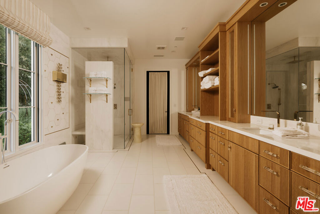 MLS #26926175 image #20