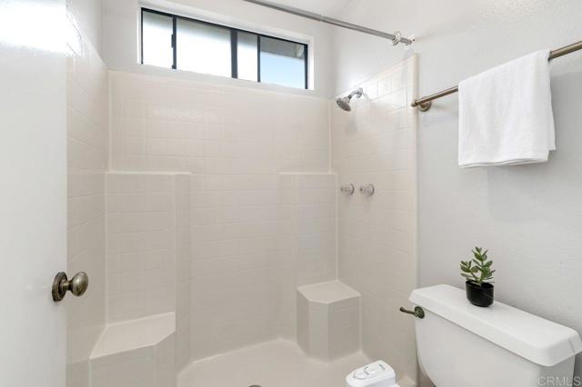 Detail Gallery Image 37 of 42 For 6866 Seaspray Ln, Carlsbad,  CA 92011 - 3 Beds | 2/1 Baths