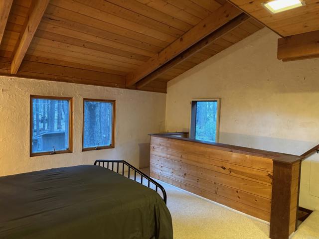 Image 40 of 64 For 22156 Crestline Road