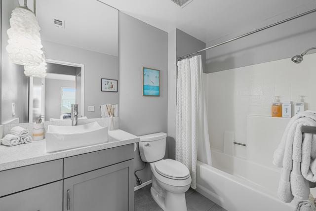 353 N Hermosa Drive #9c2, Palm Springs, CA 92262