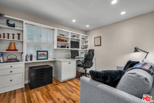 3 Bed Home for Sale in Sherman Oaks, California