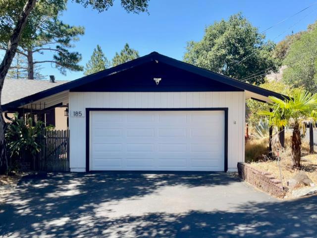 185 Woodston Way, Ben Lomond CA: https://media.crmls.org/mediaz/6c8d4f8f-5984-42ae-80be-ec8b91e63d40.jpg