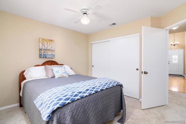 9919 Sorrel Ave, Lakeside CA: https://media.crmls.org/mediaz/6c8da60c-6101-4e15-a5b9-1f499b3b6998.jpg