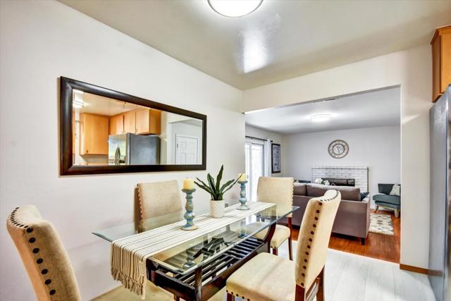448 Kings Court, Campbell CA: https://media.crmls.org/mediaz/6c8e70df-d43a-4236-bdbb-9b1027f5178f.jpg