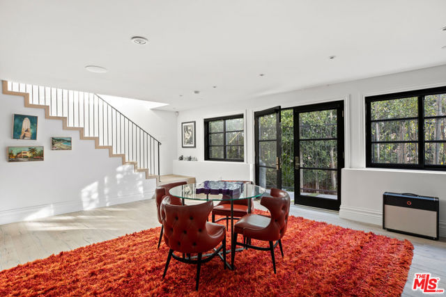 1457 Blue Jay Way, Los Angeles CA: https://media.crmls.org/mediaz/6c8f42be-b68c-45f4-a70d-7d04acef765f.jpg