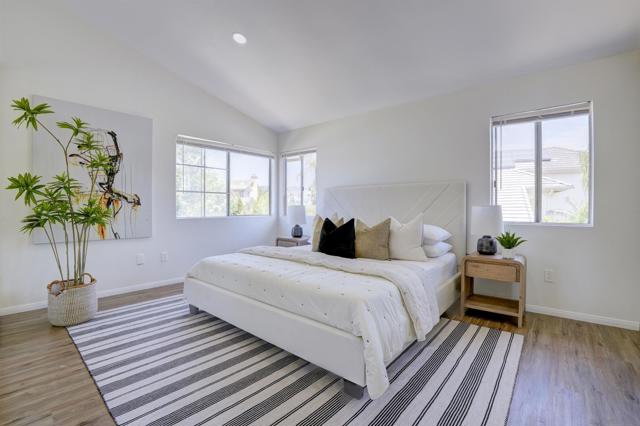 609 Rue Bayonne, Chula Vista CA: https://media.crmls.org/mediaz/6c90fdd9-dbc0-4266-9662-d0ea6b14c8a7.jpg