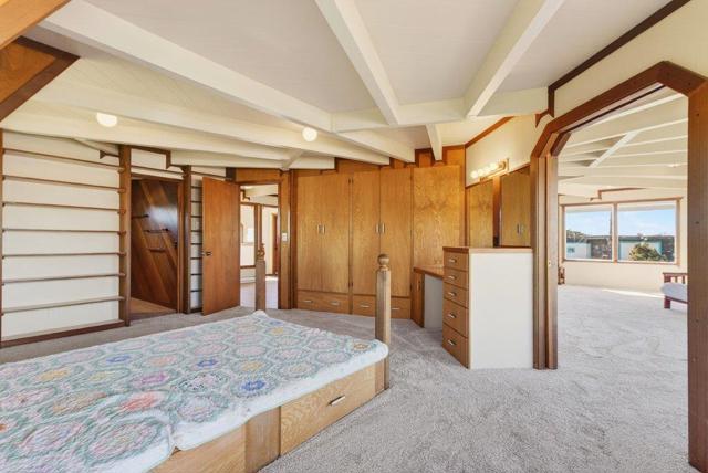 1 Gray Way, Watsonville CA: https://media.crmls.org/mediaz/6c91f998-f9bf-4b74-a2ee-0ff65cf3b3bd.jpg