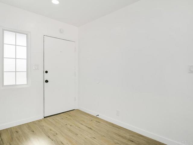 Detail Gallery Image 11 of 54 For 13508 Willow Rd, Lakeside,  CA 92040 - 3 Beds | 1 Baths