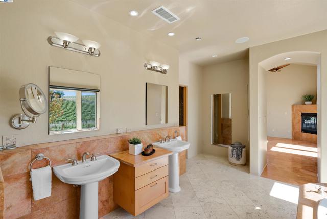 Image 40 of 59 For 7383 Cedar Mountain Rd