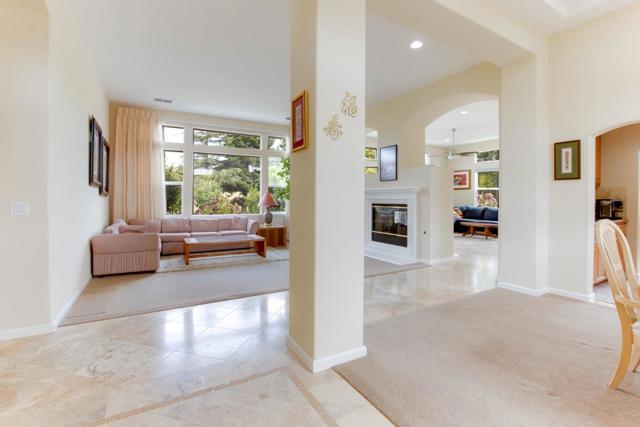 334 Paseo Gularte, San Juan Bautista CA: https://media.crmls.org/mediaz/6c962581-bcac-4349-9798-2689a3be328c.jpg