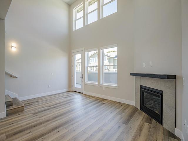 116 Aptos Village Way, Aptos CA: https://media.crmls.org/mediaz/6c97b8e2-c2b4-498f-9bd4-20c55faf1c3b.jpg