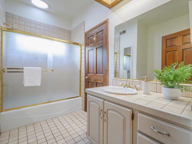 1125 Sumner Avenue, Aptos CA: https://media.crmls.org/mediaz/6c9879b1-7c6f-4b2d-8fc7-33fa777c053d.jpg