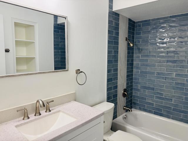 82815 Davis Drive, Indio CA: https://media.crmls.org/mediaz/6c989393-33b8-4fff-a8c1-818348b9565b.jpg