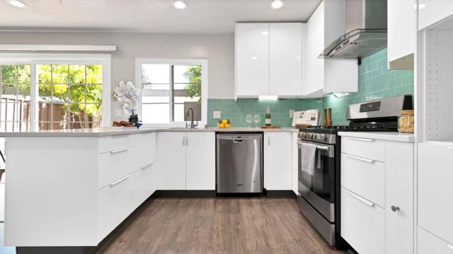 368 Serramonte Terrace, Fremont CA: https://media.crmls.org/mediaz/6c99ced2-b911-49fd-87ca-608f3f45d891.jpg