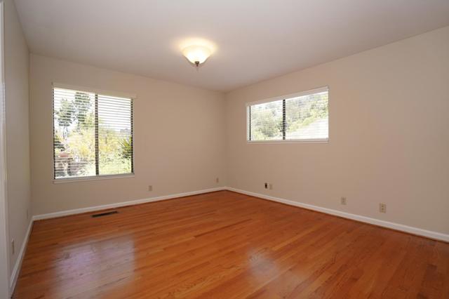 7175 Red Holly Court, San Jose CA: https://media.crmls.org/mediaz/6c9b21c9-ea6a-4faf-8c76-9ff23fc5e55f.jpg