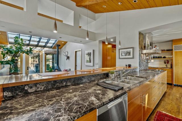17755 Corral Del Cielo Road,  CA: https://media.crmls.org/mediaz/6c9b5188-6b67-44c4-b0ff-945849a808cf.jpg