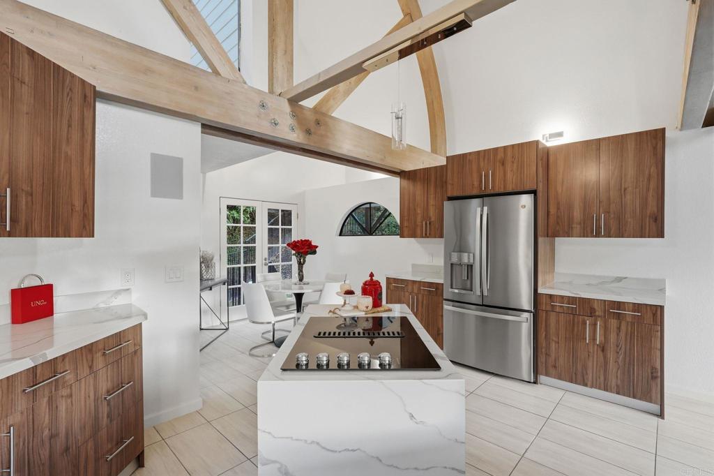 6105 Avenida Chamnez - photo 18