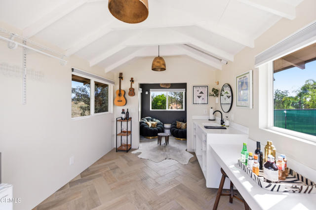 34 Vientos Road, Camarillo CA: https://media.crmls.org/mediaz/6c9d048b-cb1f-49d3-8481-20a4074b3ca5.jpg