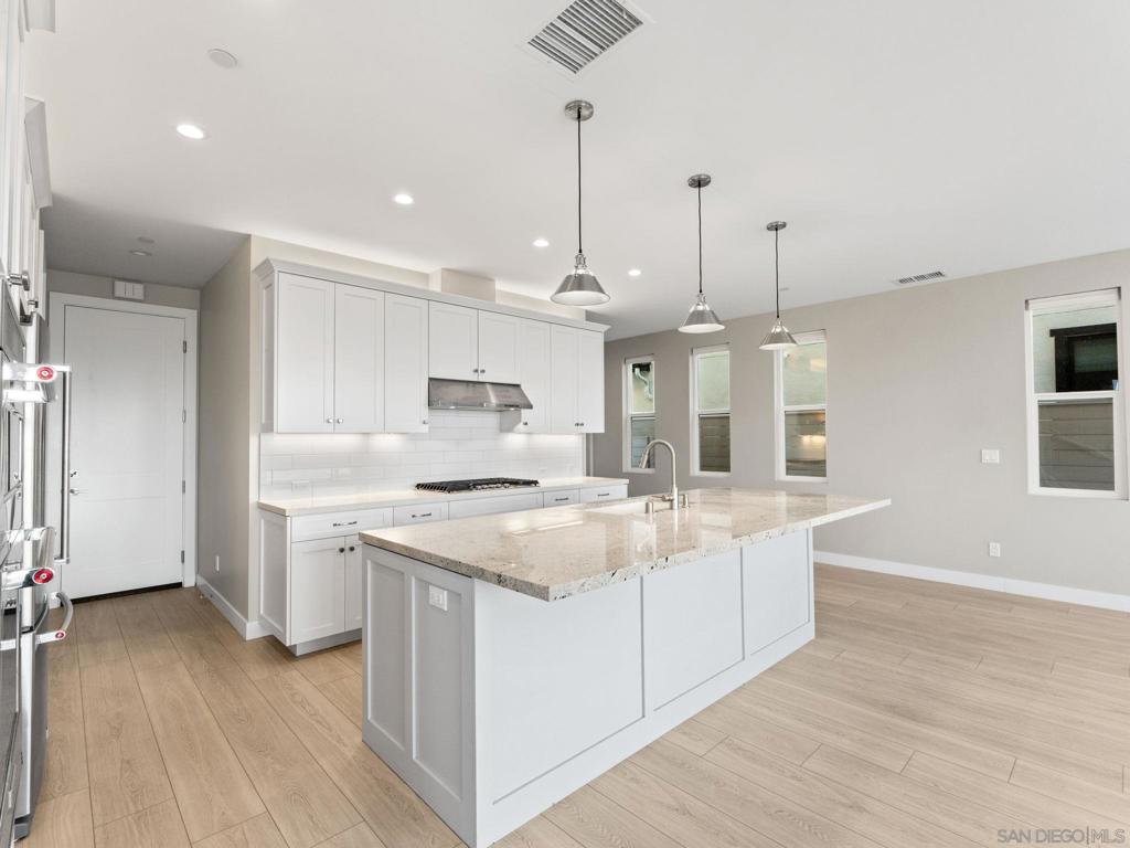 2954 Copley Ave - photo 5