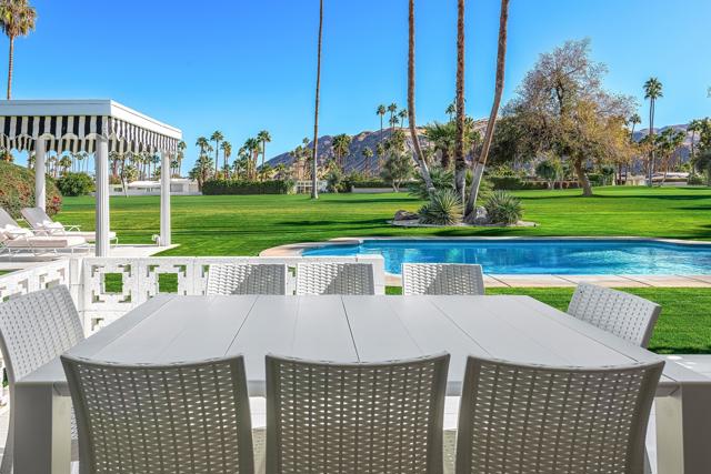 2622 S Calle Palo Fierro, Palm Springs CA: https://media.crmls.org/mediaz/6c9e4b2e-3404-4046-8f19-ea4f63210cf1.jpg