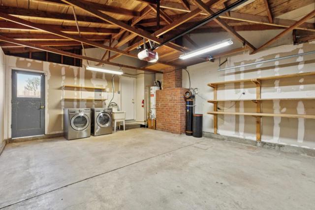 7527 Sutton Lane, Dublin CA: https://media.crmls.org/mediaz/6ca22c3a-791c-44a0-b77f-c31c5b8491a0.jpg
