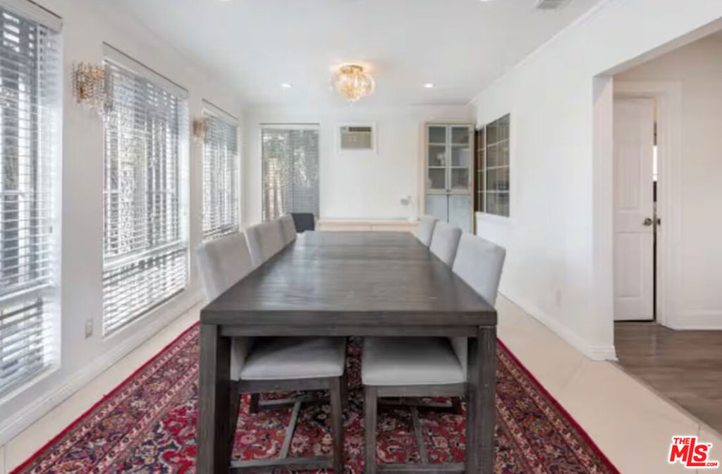 MLS #25567783 img 18