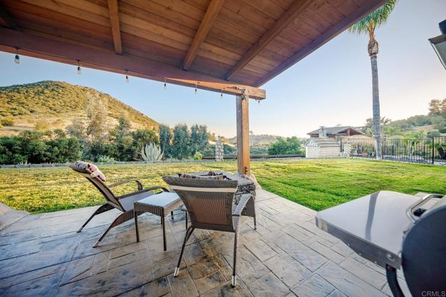 Detail Gallery Image 25 of 40 For 15420 Sierra Grande, Valley Center,  CA 92082 - 4 Beds | 3 Baths