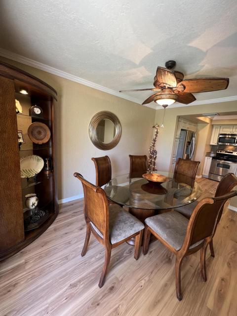 26 Mission Court, Rancho Mirage CA: https://media.crmls.org/mediaz/6ca3bc91-5875-4bf0-ac18-80bff7e34824.jpg