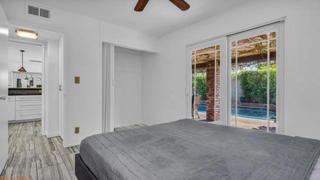 14 Gary Circle, Palm Springs CA: https://media.crmls.org/mediaz/6ca3daee-1c90-4d4d-9305-4e91128813d1.jpg