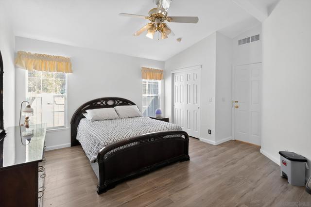 900 Golden Wheel Park Dr, San Jose CA: https://media.crmls.org/mediaz/6ca488e2-7643-4a0e-95f8-7ec695562e4d.jpg