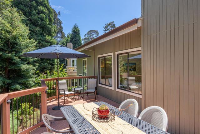 271 Dry Creek Road, Aptos CA: https://media.crmls.org/mediaz/6ca5a3d5-87bc-49b1-9e6e-c035b8181773.jpg