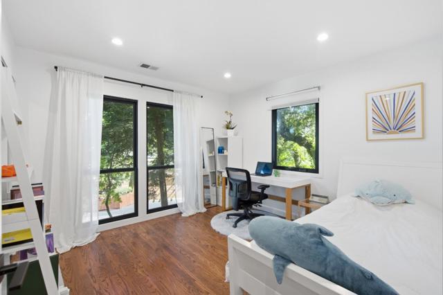 Image 17 of 32 For 46 Underhill Road