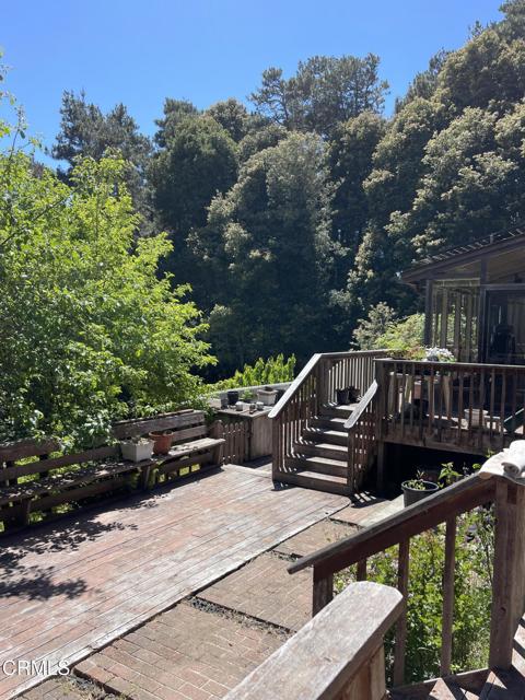 32691 Pearl Drive, Fort Bragg CA: https://media.crmls.org/mediaz/6ca67319-843f-435a-8f12-5308f8097864.jpg
